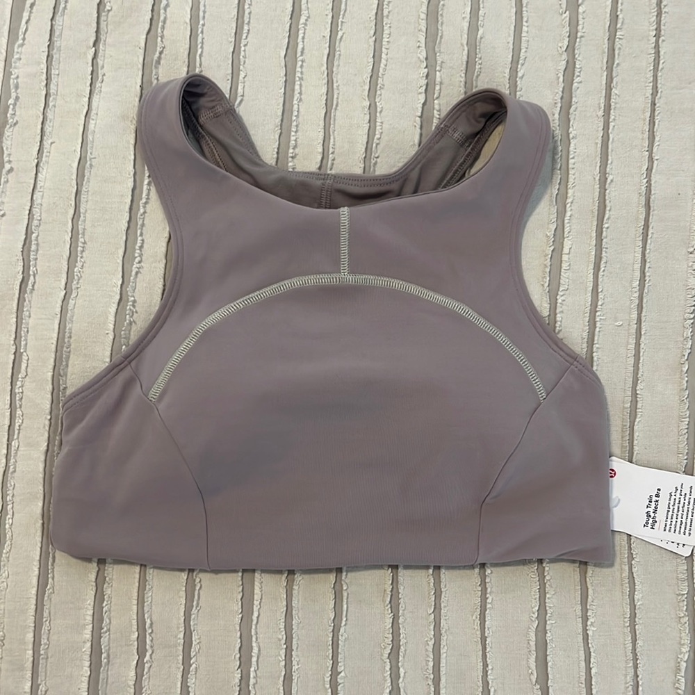 NWT** Lululemon sports bra